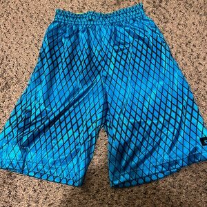 And1 Blue Geometric Patterned Shorts